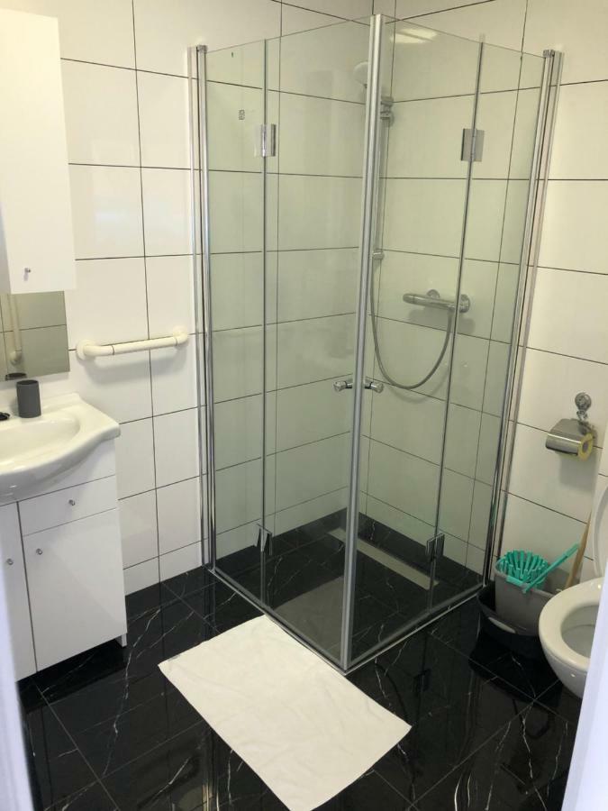 Ferienwohnung Ada Niechorze Exterior foto