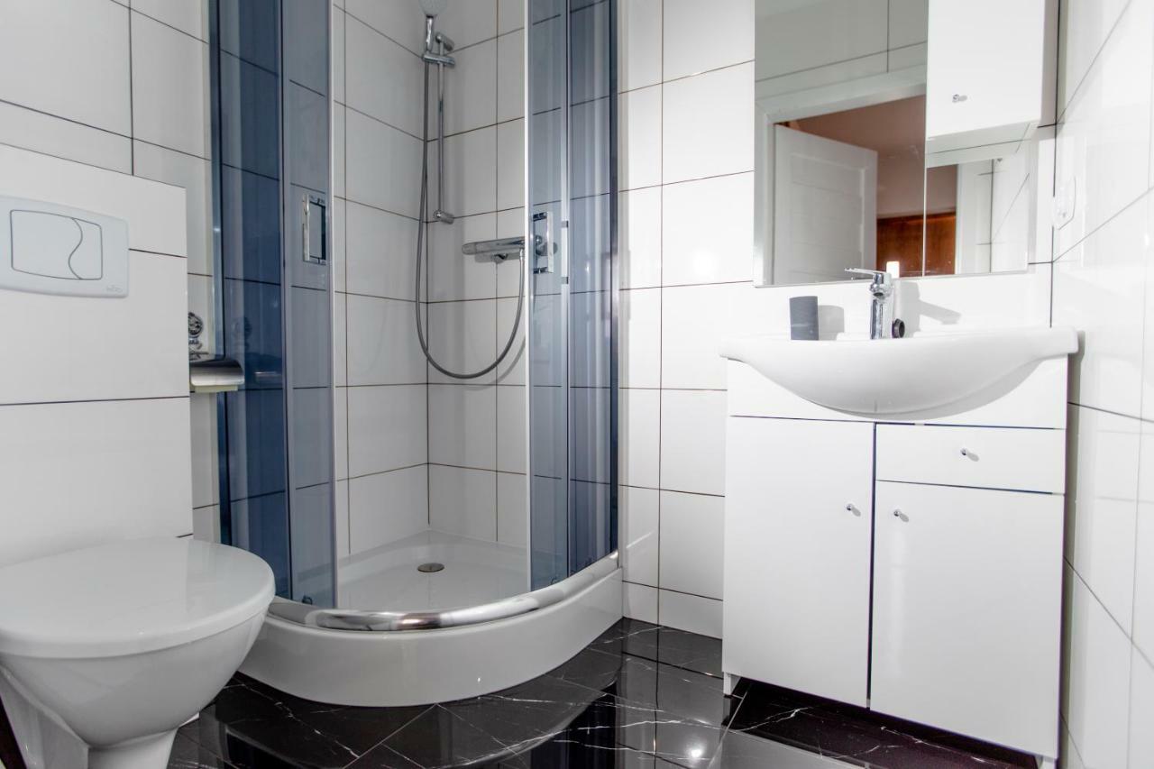 Ferienwohnung Ada Niechorze Exterior foto