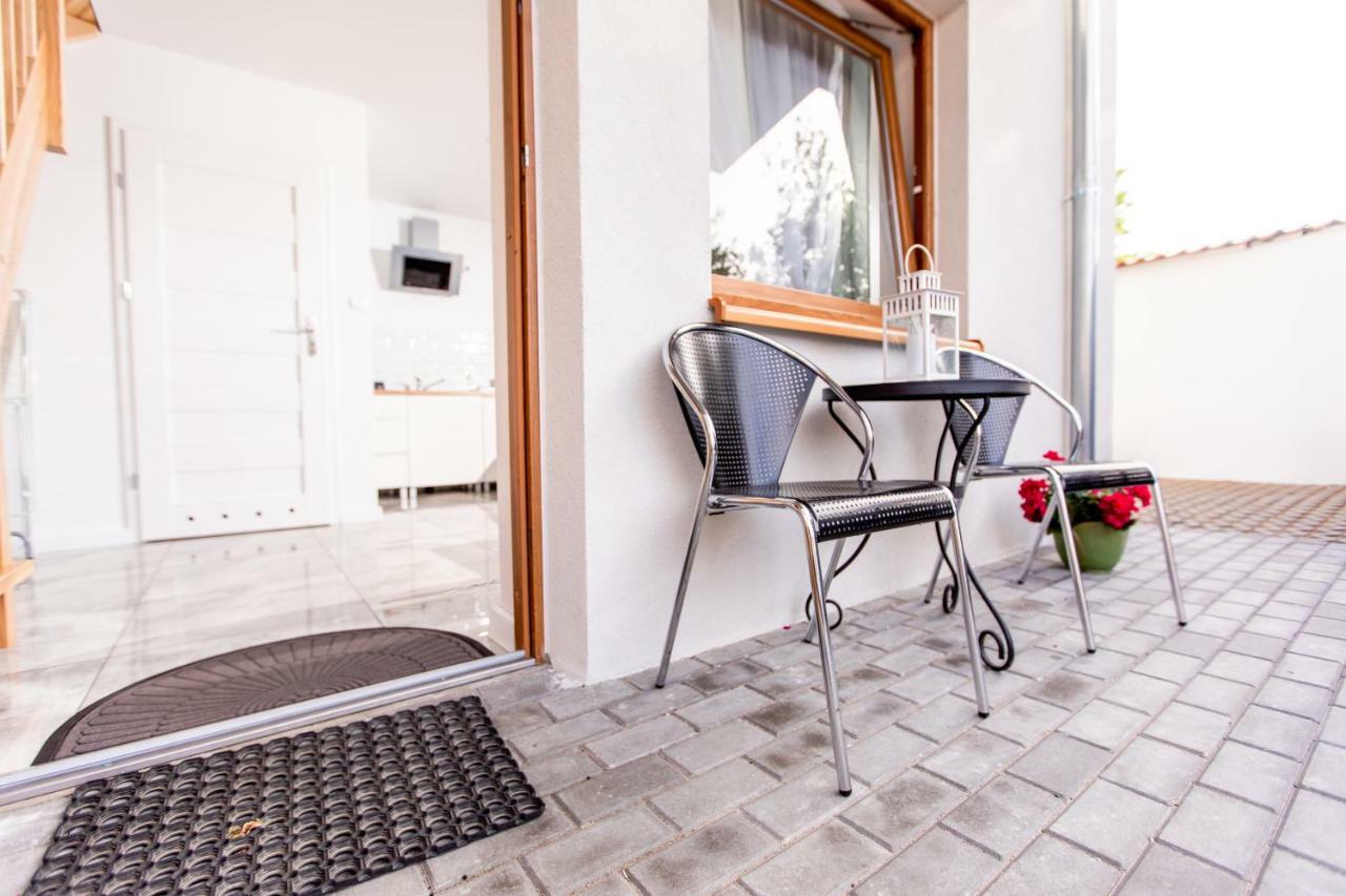 Ferienwohnung Ada Niechorze Exterior foto